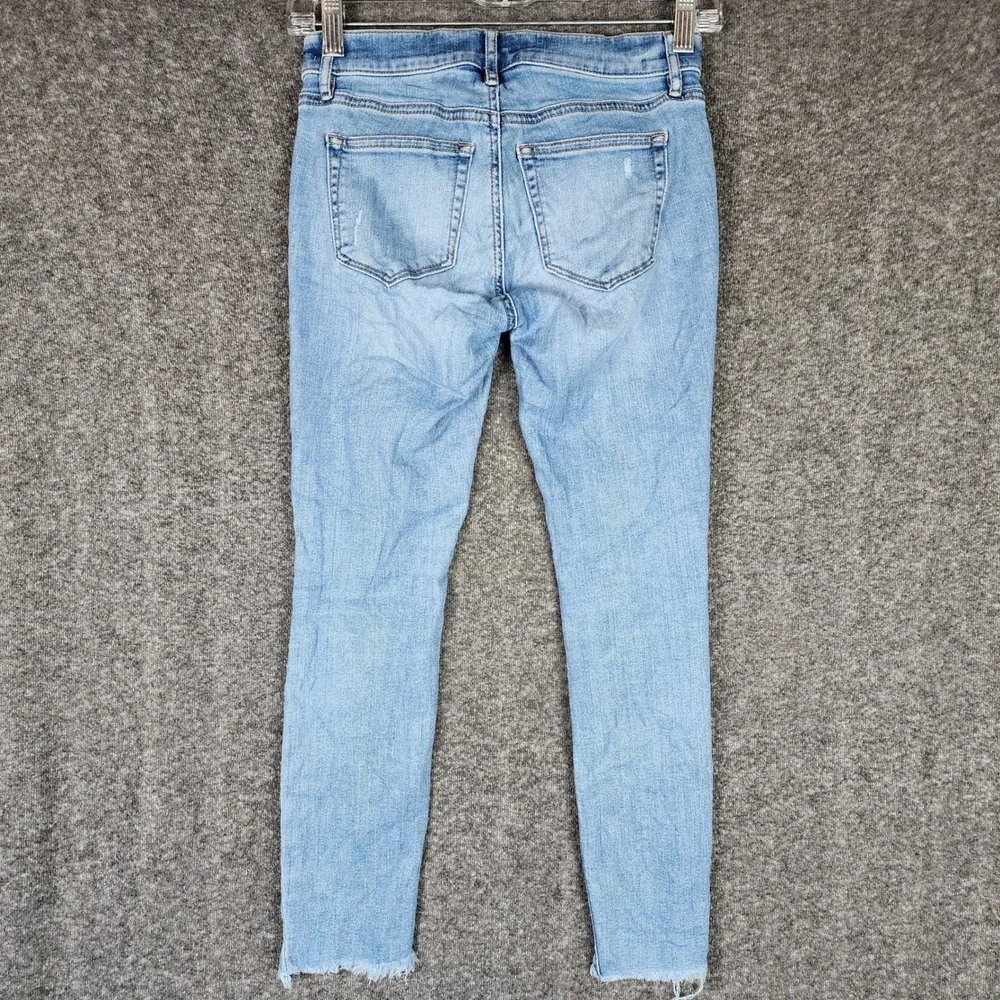 Loft Outlet Jeans Womens 00P Modern Skinny Light Blue Frayed Hem EUC